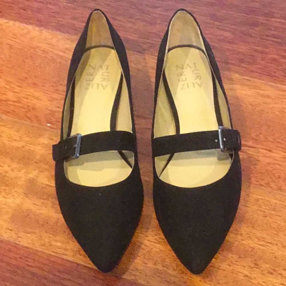 Black flats